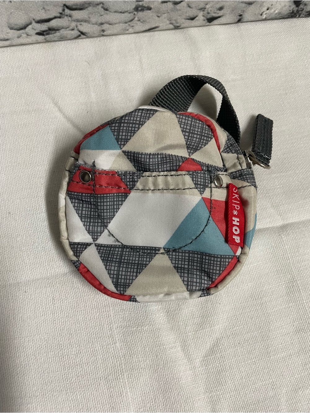 Skip Hop Kids Geometric Round Coin Purse/Binkie keeper - Red, Teal & Gray